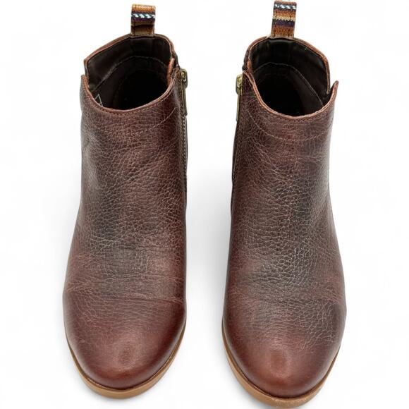 Inkkas Peruvian Brown Leather sz 6 Almond Toe Outside Side Zip Ankle Bootie Boot - Picture 3 of 9